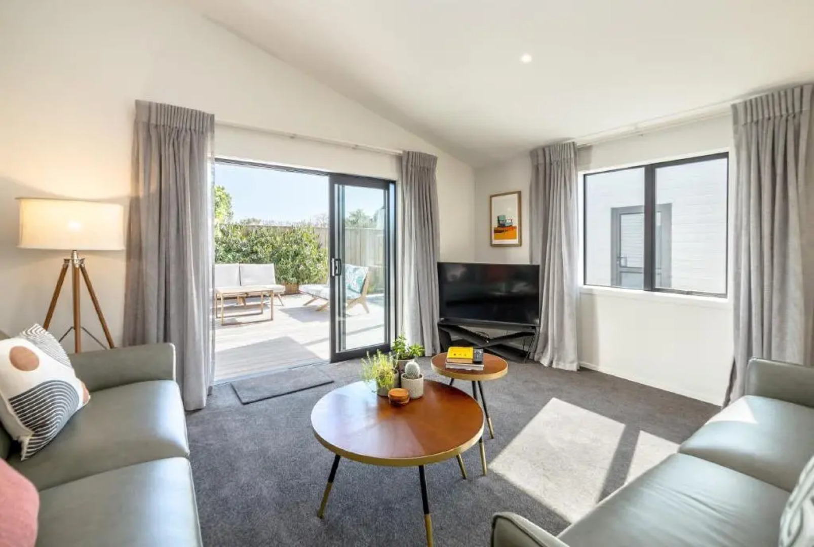 Citron 9 (Adults Only)