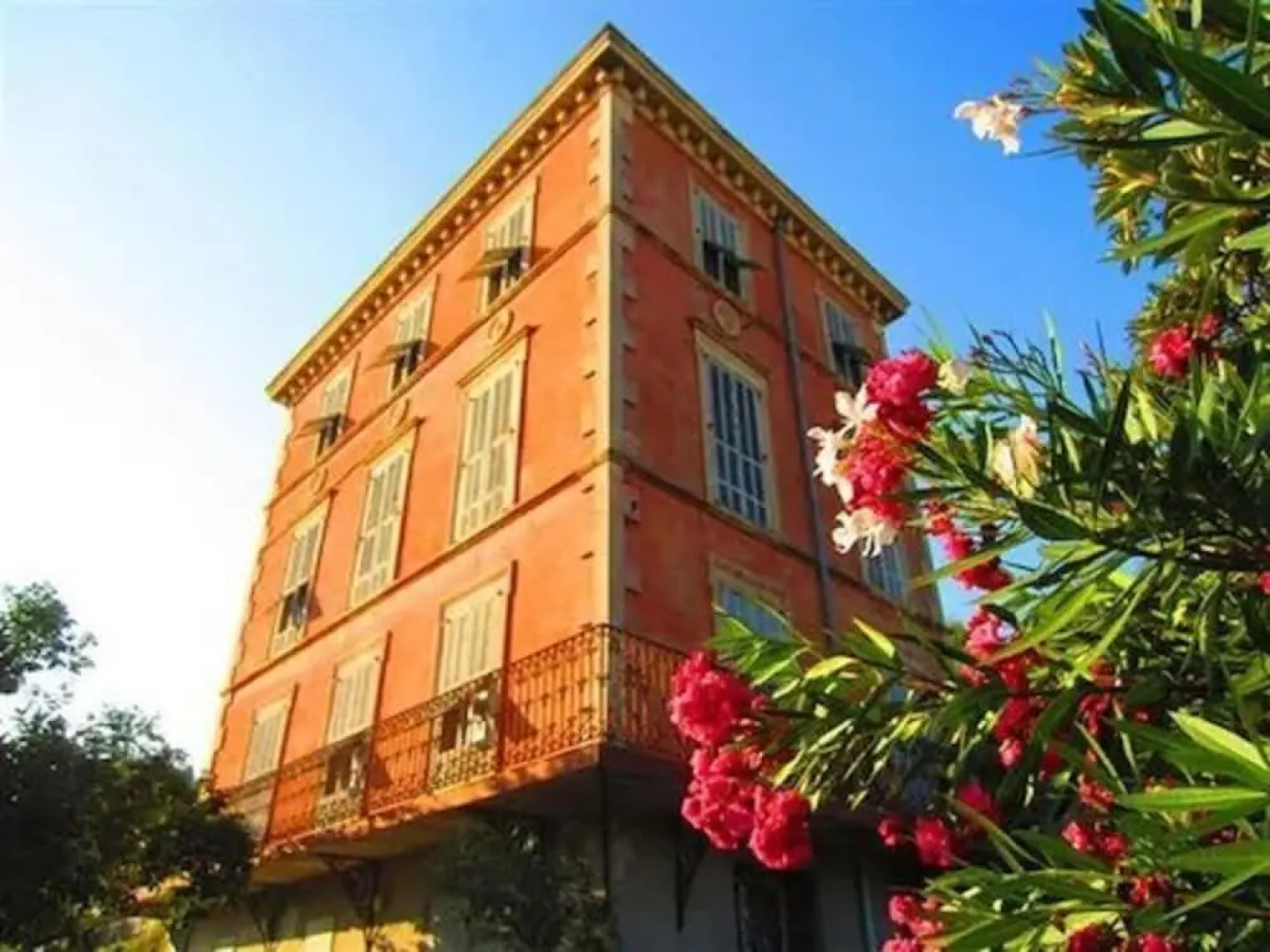 Villa les Roses by Gites de France