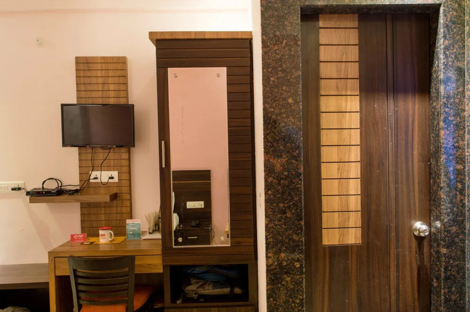 Treebo Royal Sun Palace MP Nagar Zone 2