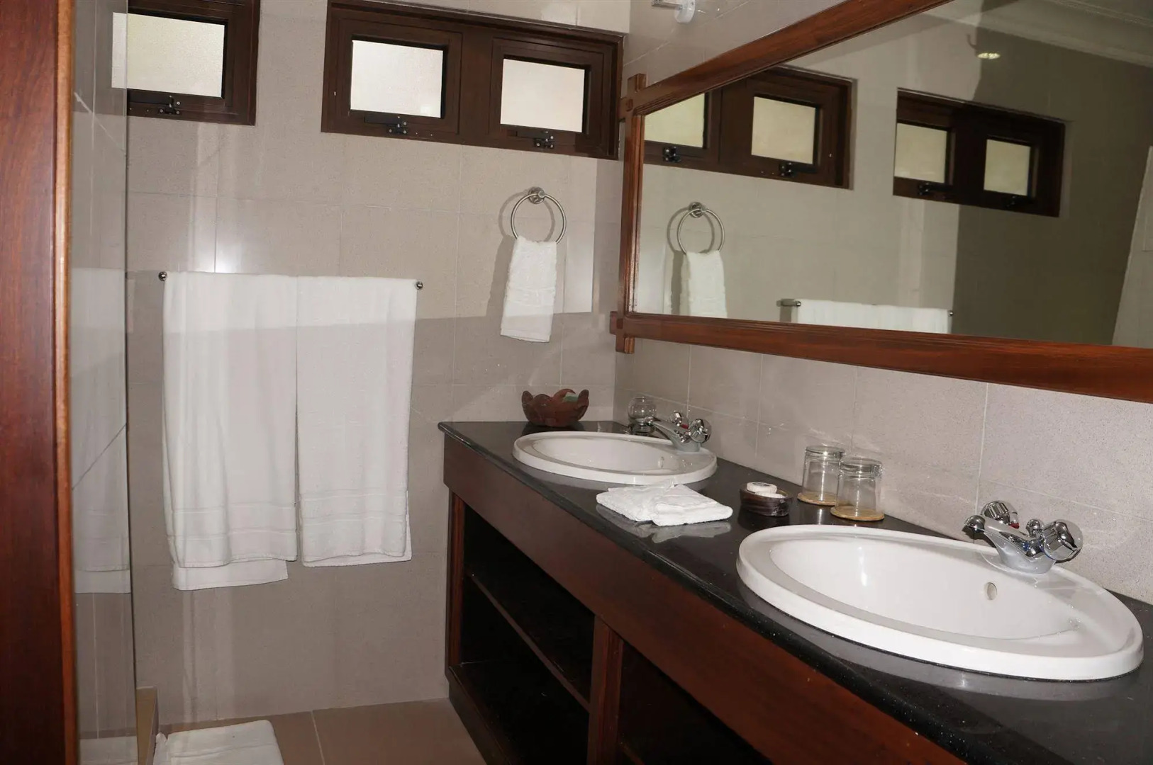 Le Relax Hotel and Restaurant