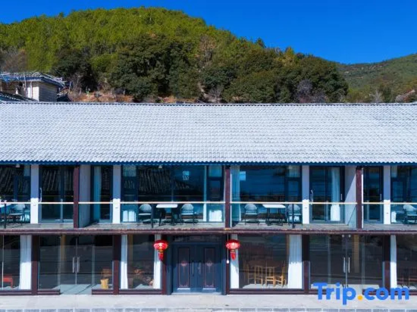 Yiwan Huqi Homestay in Lugu Lake