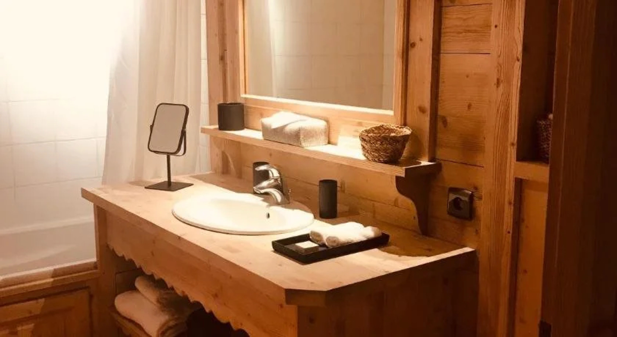 Le Cerf Amoureux Hotel