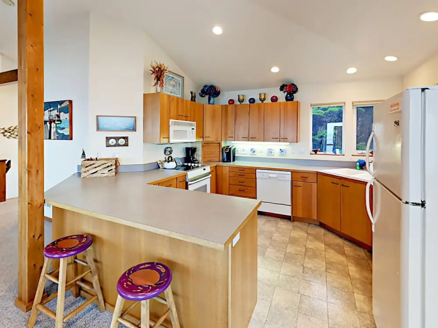 6633 NW Finisterre Ave Home