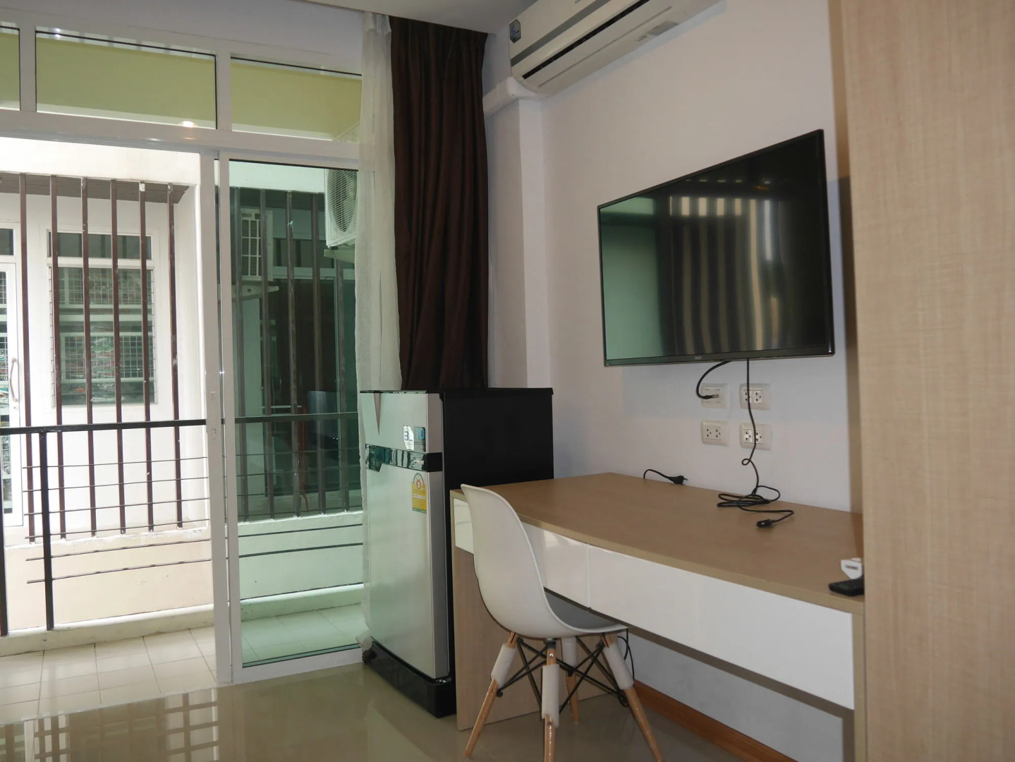 Darisa Apartment Service