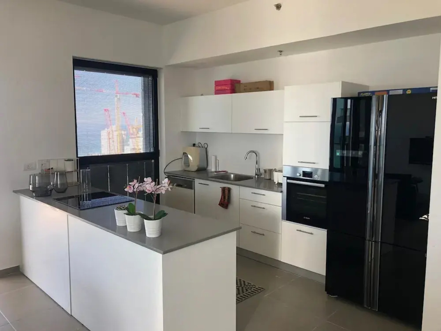 Luxury Apartment Best Location Beach View