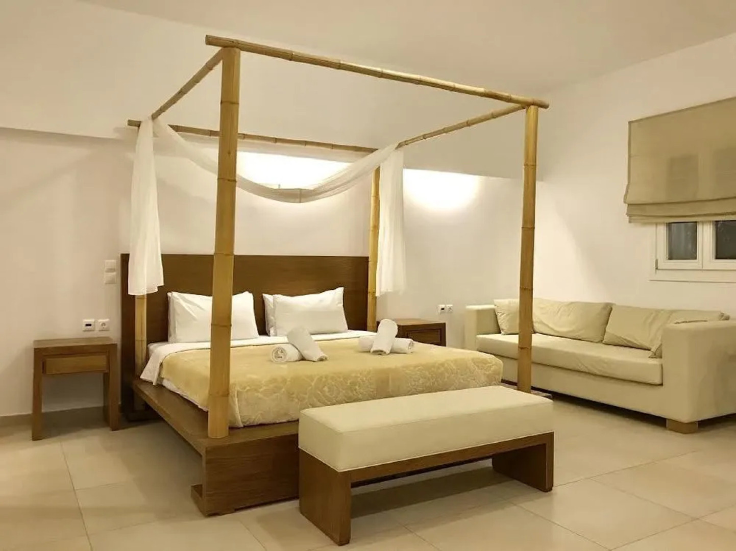 Queen Boutique Suites