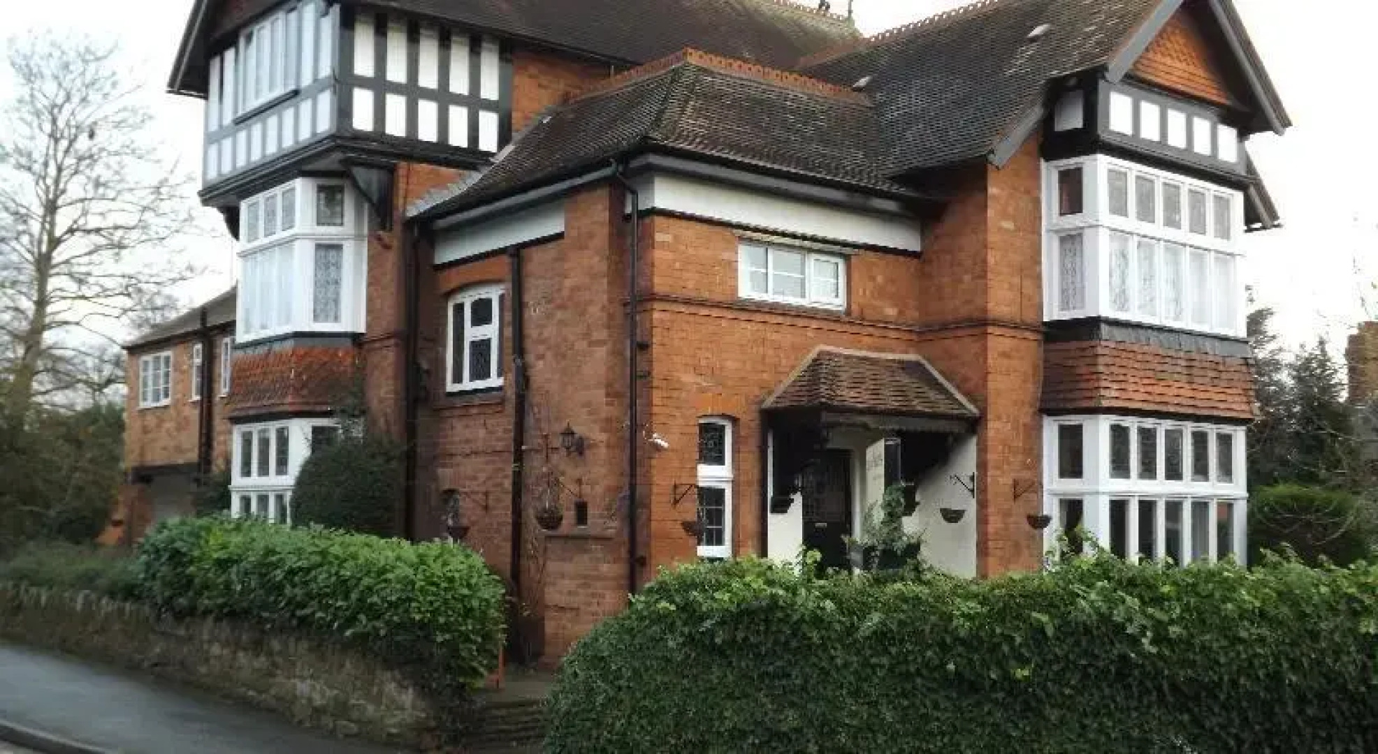 Castle Laurels Guest House