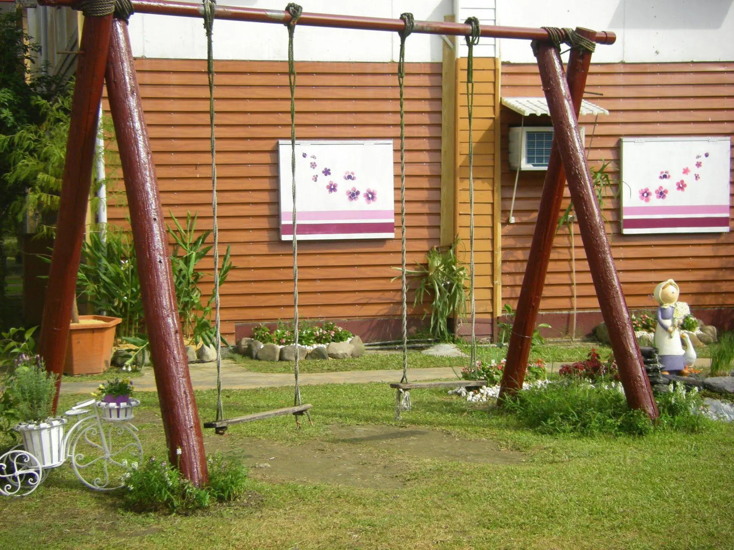 Meihua Lake Leisure Farm