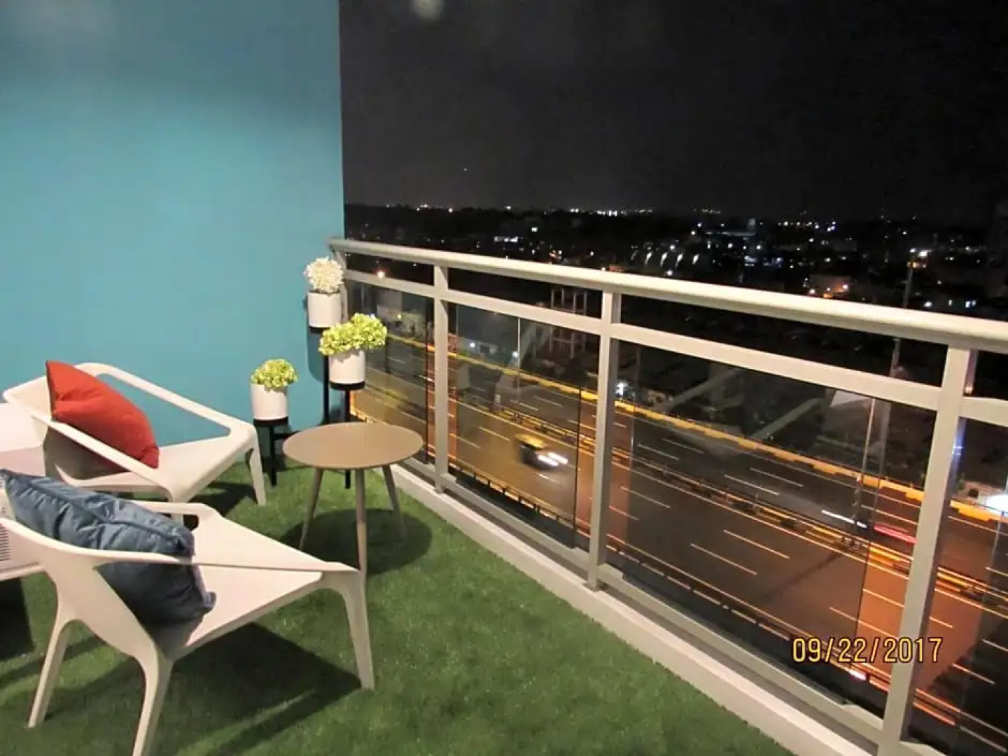 Azure Urban Beach Resort Manila by Radlett