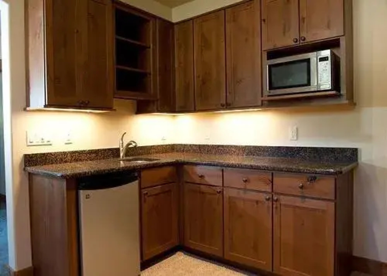 Twilight 18 Nordic by RedAwning