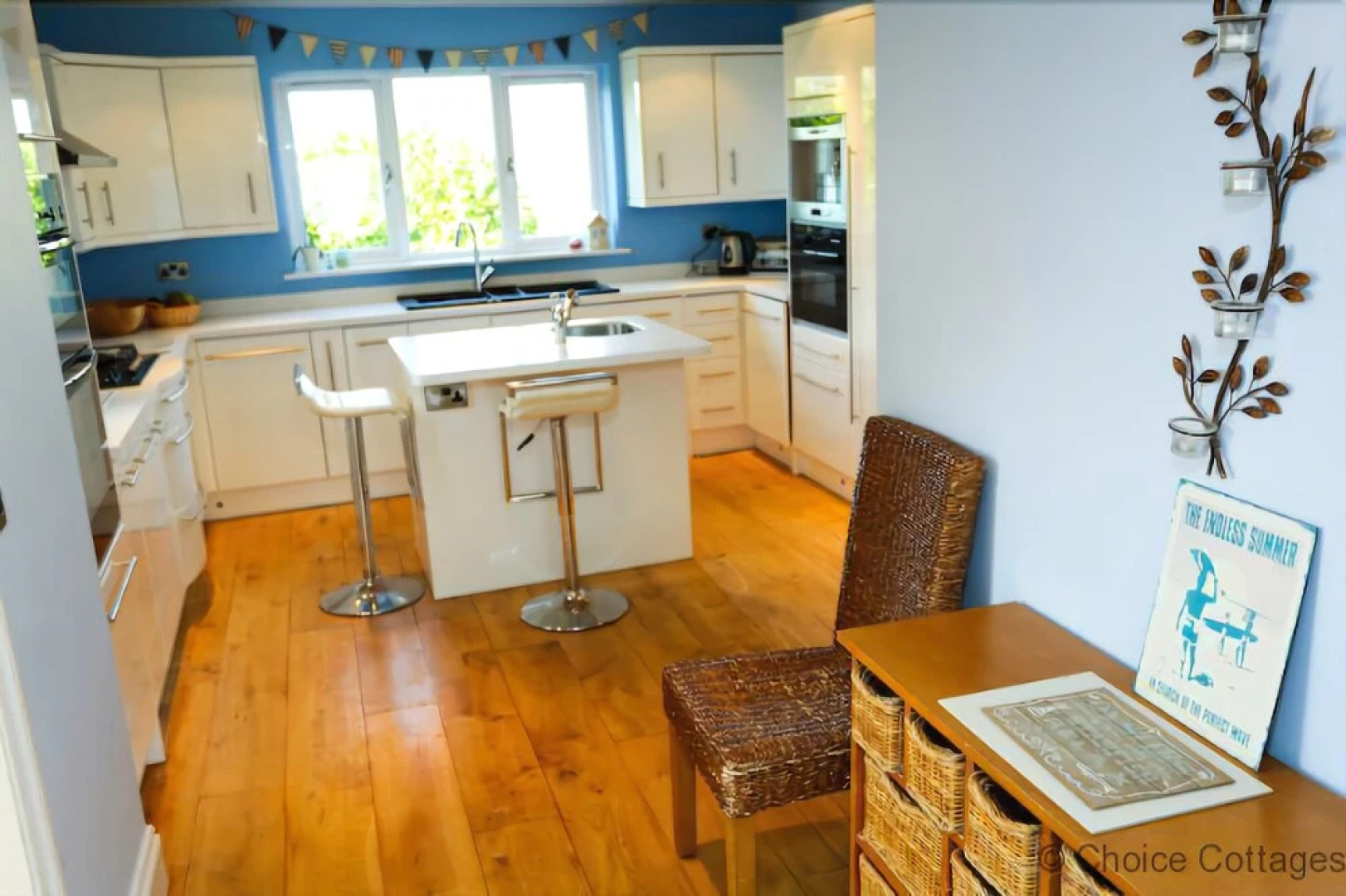 Croyde Waves 4 Bedrooms