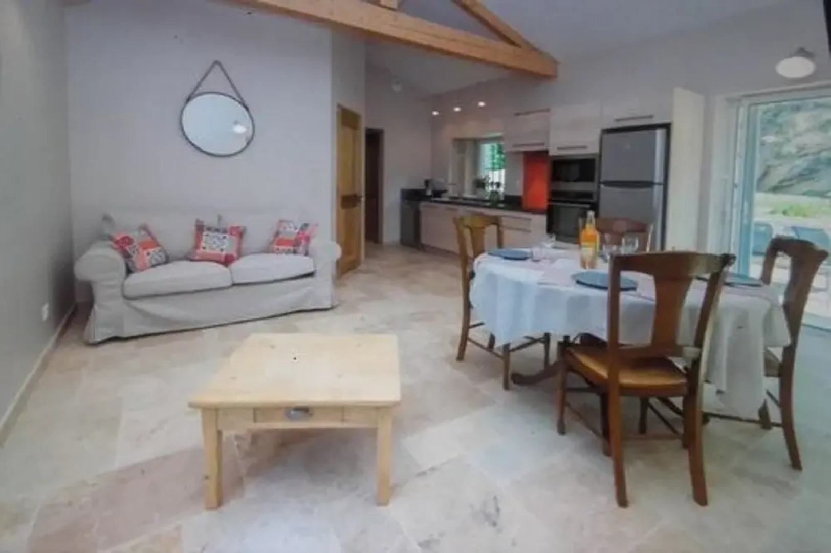 House With 2 Bedrooms in Saint Lattier, With Wonderful Mountain View, Pool Access, Furnished Garden - 50 km From the Slopes