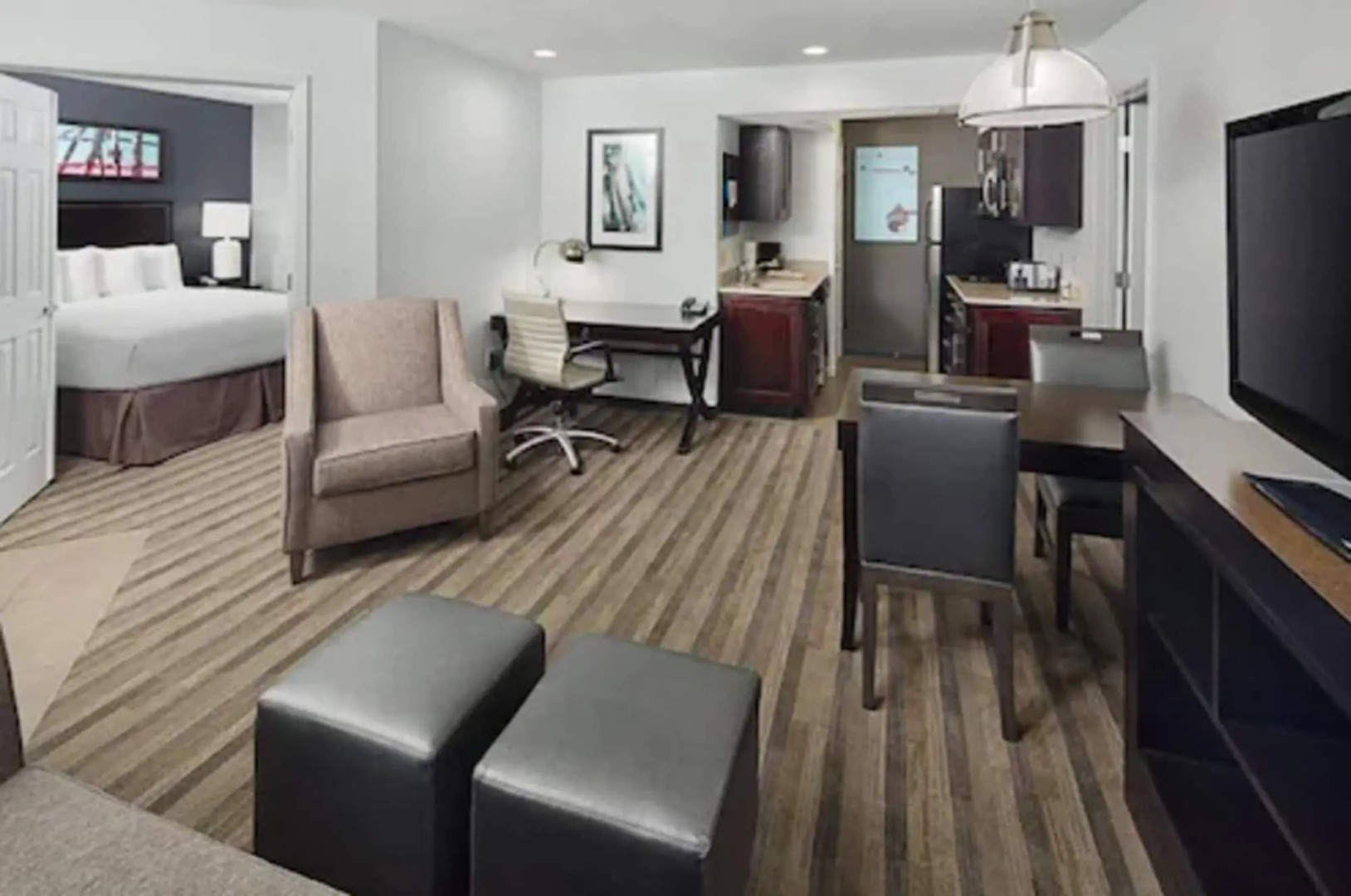 HYATT house Los Angeles LAX/Manhattan Beach