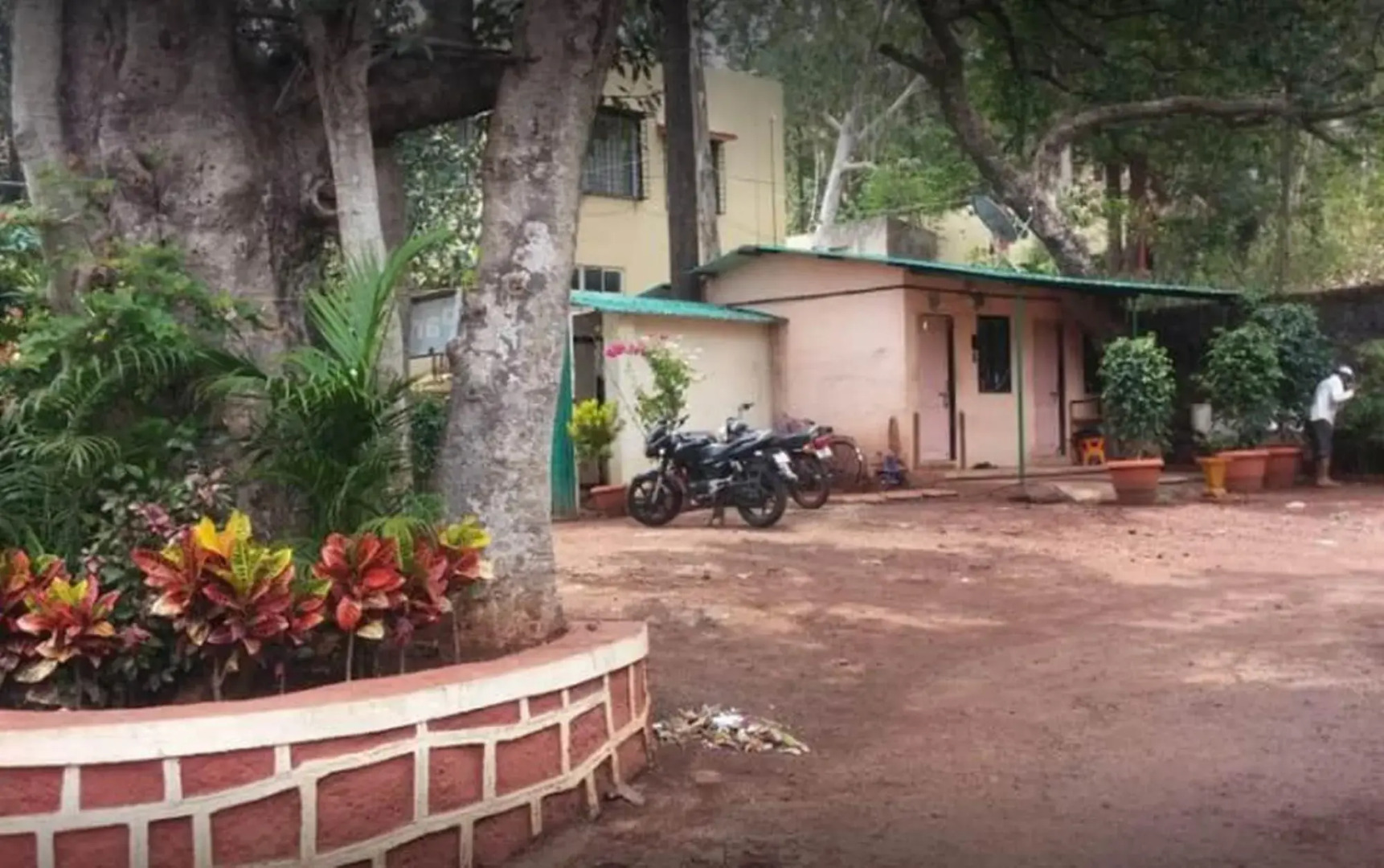 Panchgani Cottages