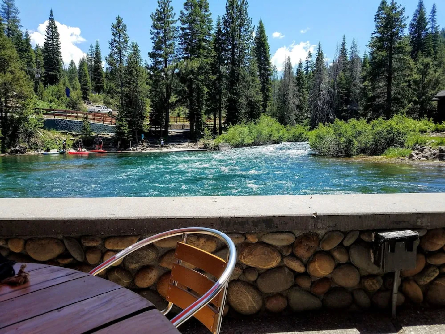 River Ranch Lodge & Restaurant