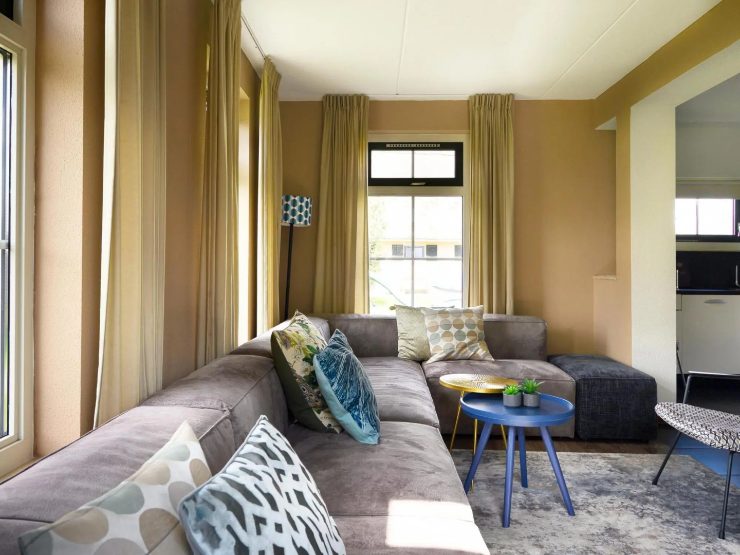 Stylish holiday home in Groningen with jetty