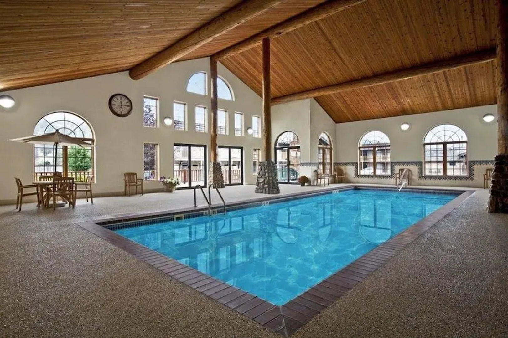 EverSpring Inn & Suites Hill City