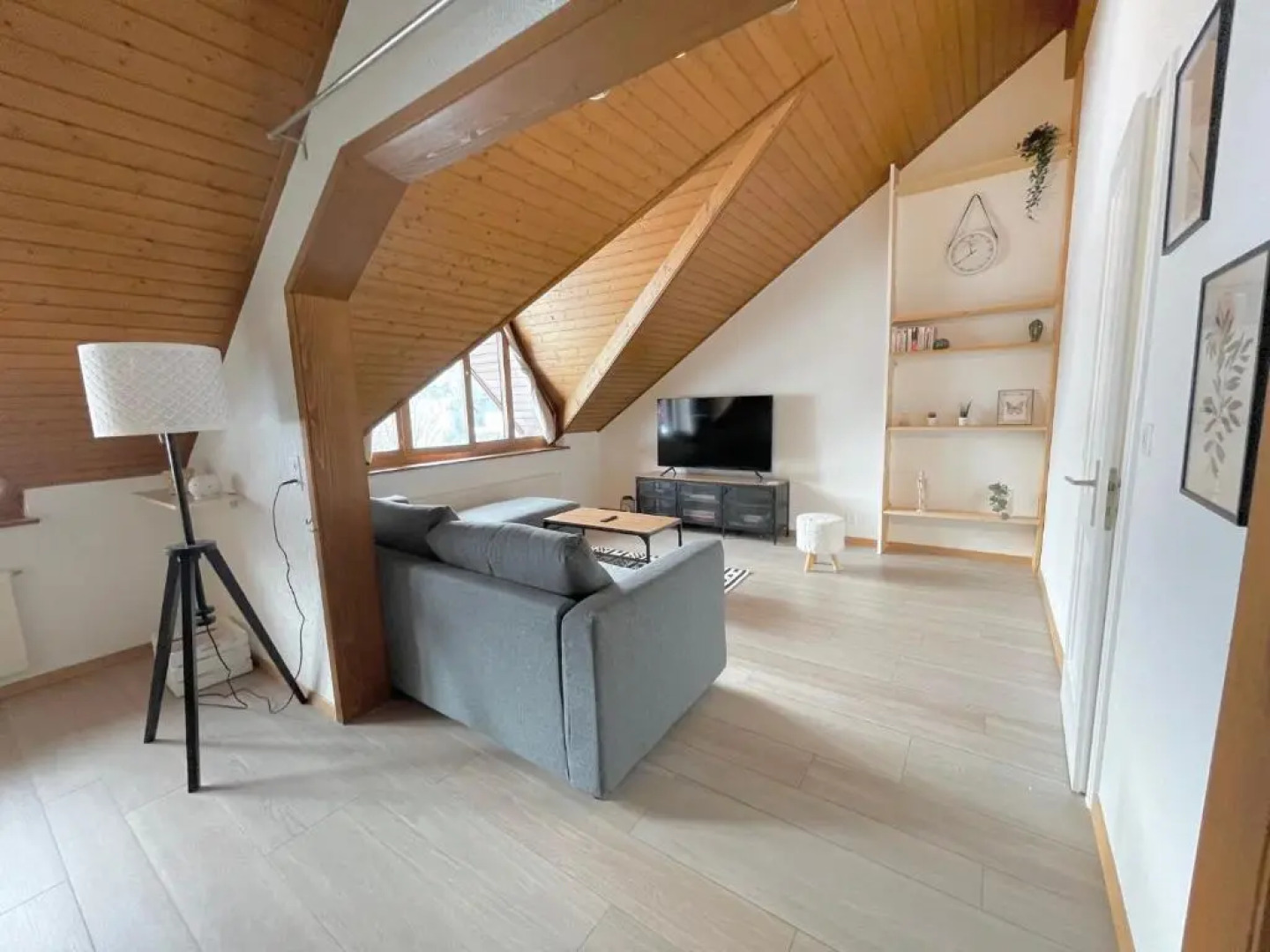 Cosy appartement lumineux et spacieux à Charmey