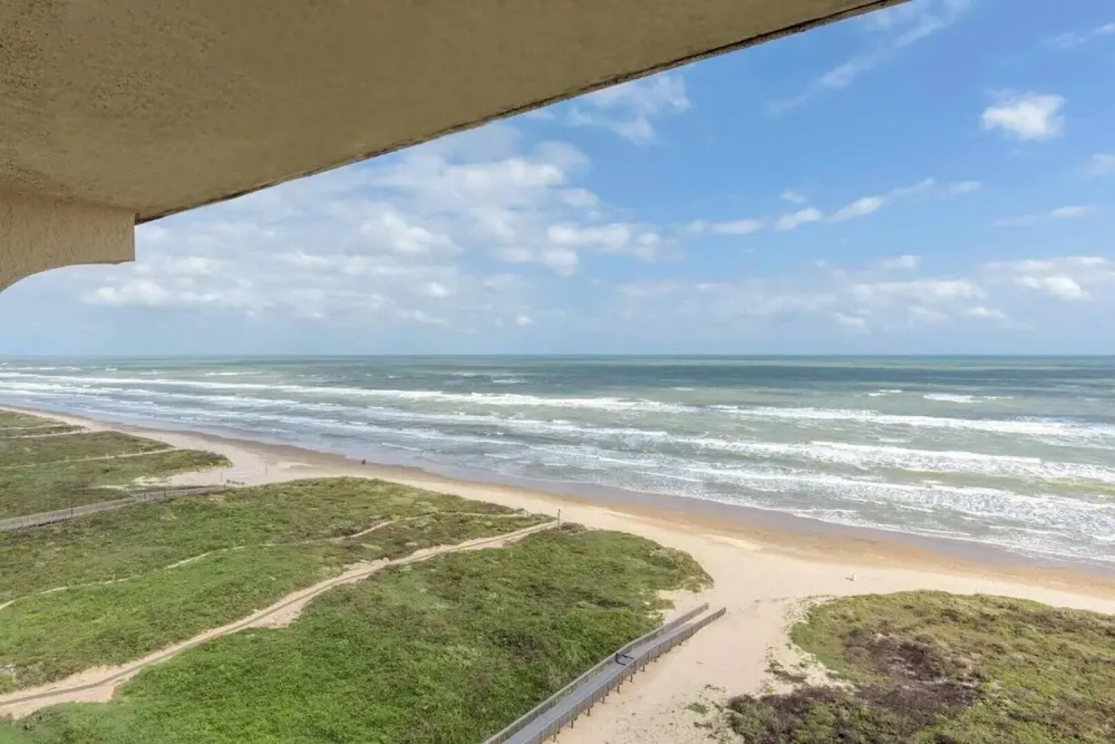 Beachfront Condo w Panoramic 12th-floor Gulf View!