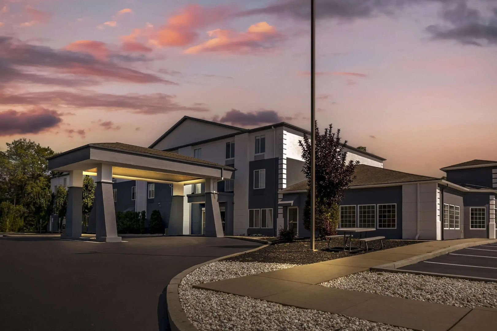 Comfort Inn & Suites Harrisburg-Hershey North