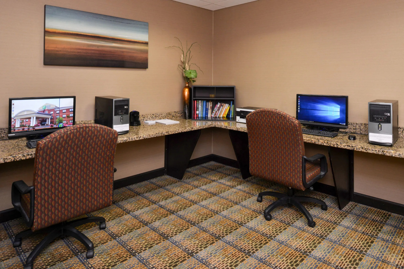 Holiday Inn Express & Suites Bridgeport by IHG