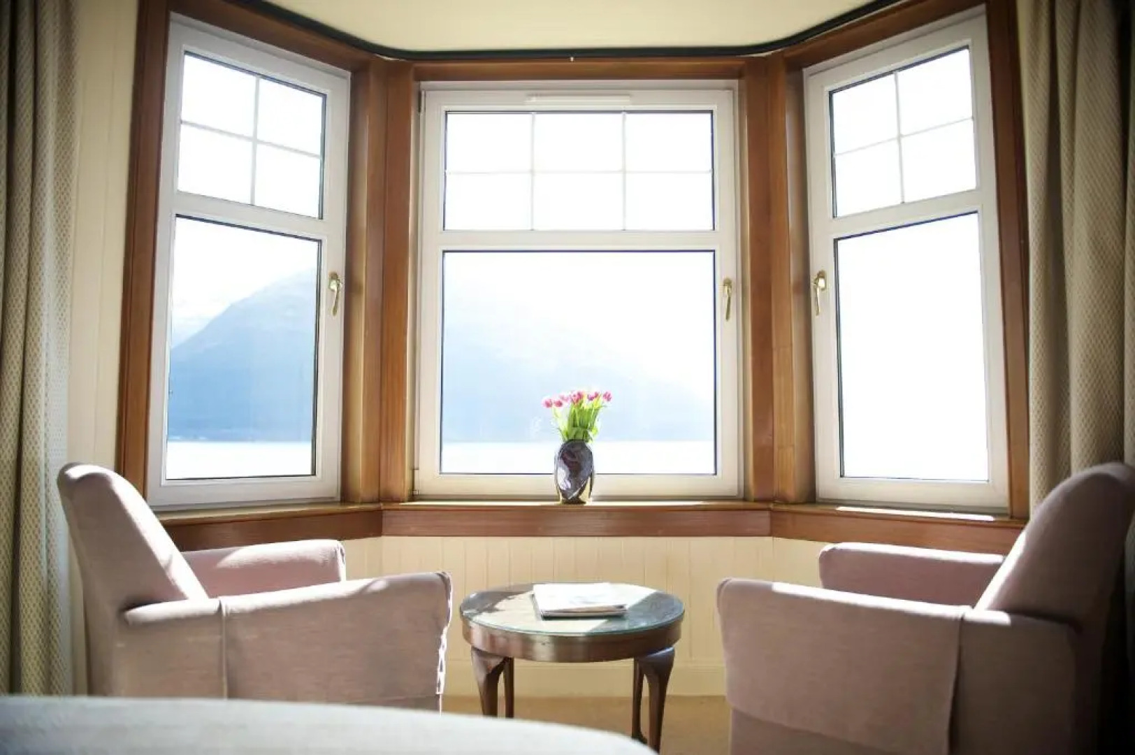 OYO The Lodge On The Loch Onich