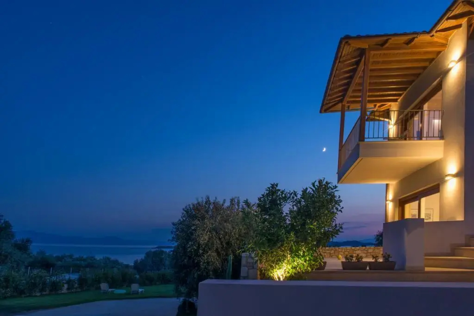 Villa Almira Luxury Apartments