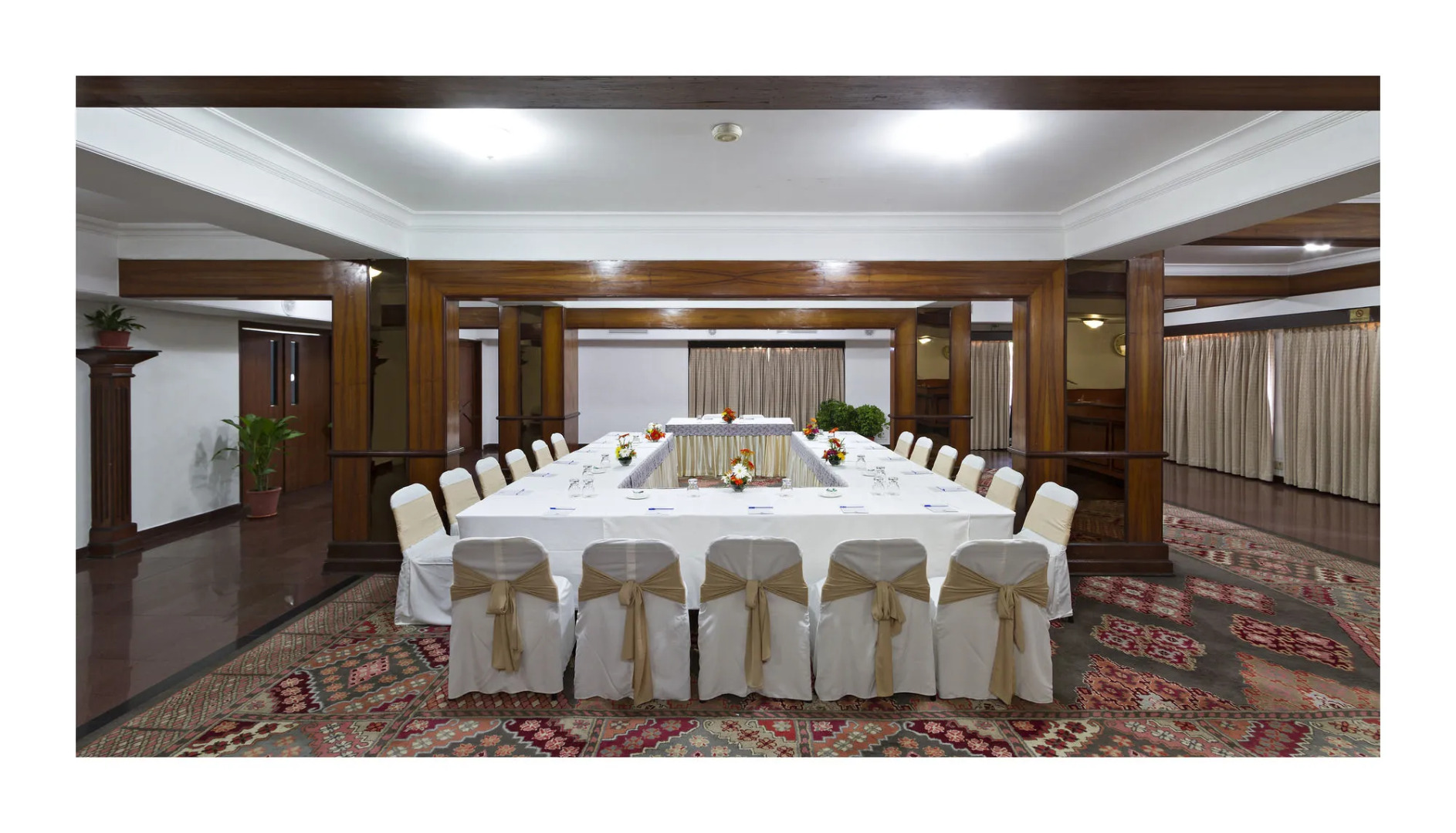 Jehan Numa Palace Hotel