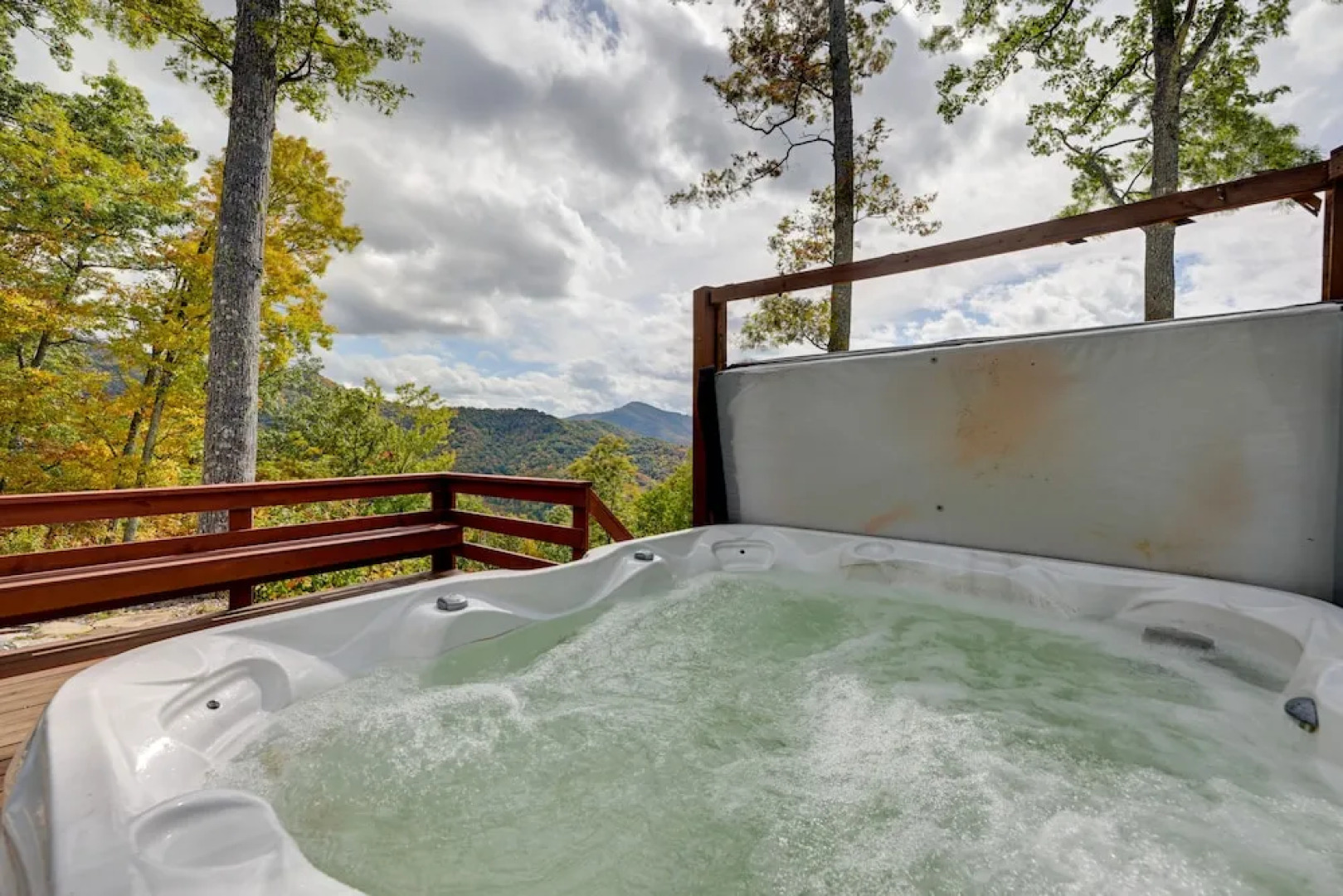 Bryson City Getaway: Private Hot Tub & Scenic View