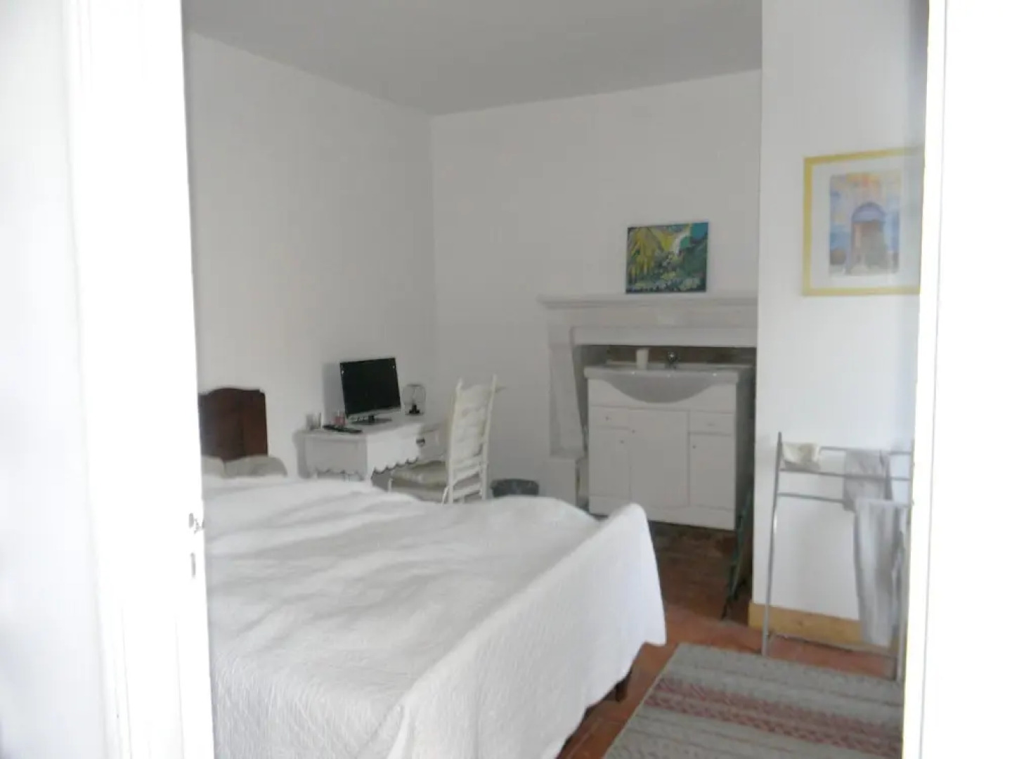 Studio In Langon With Enclosed Garden And Wifi