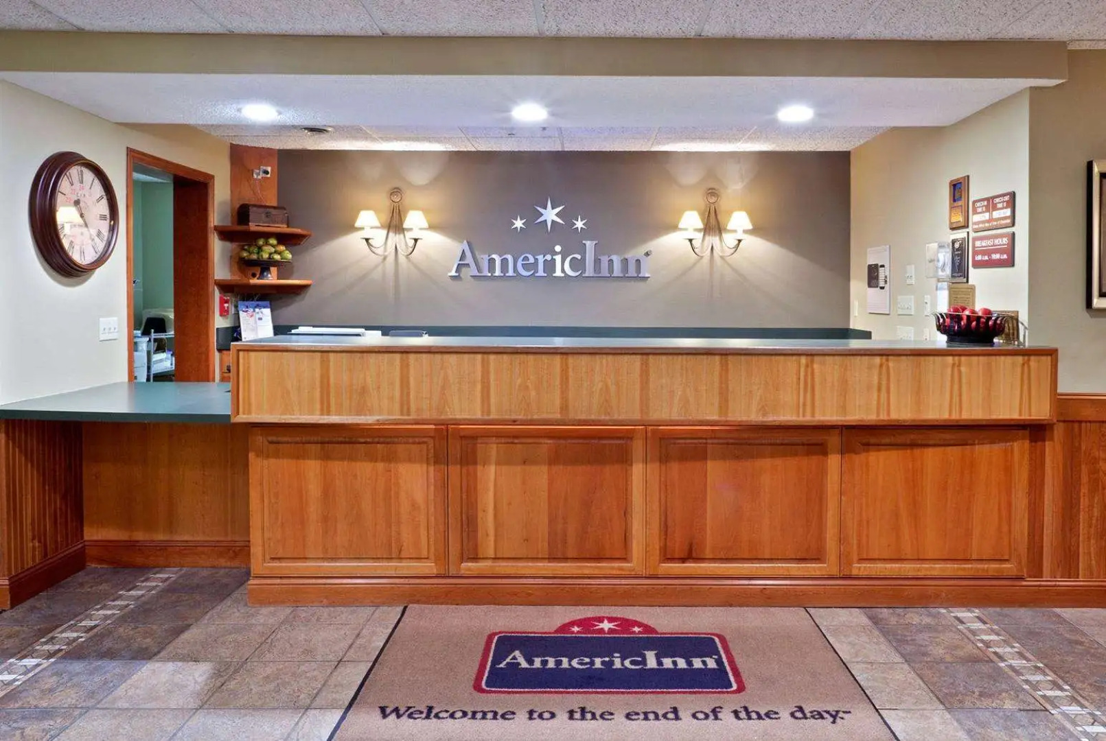 AmericInn by Wyndham West Burlington