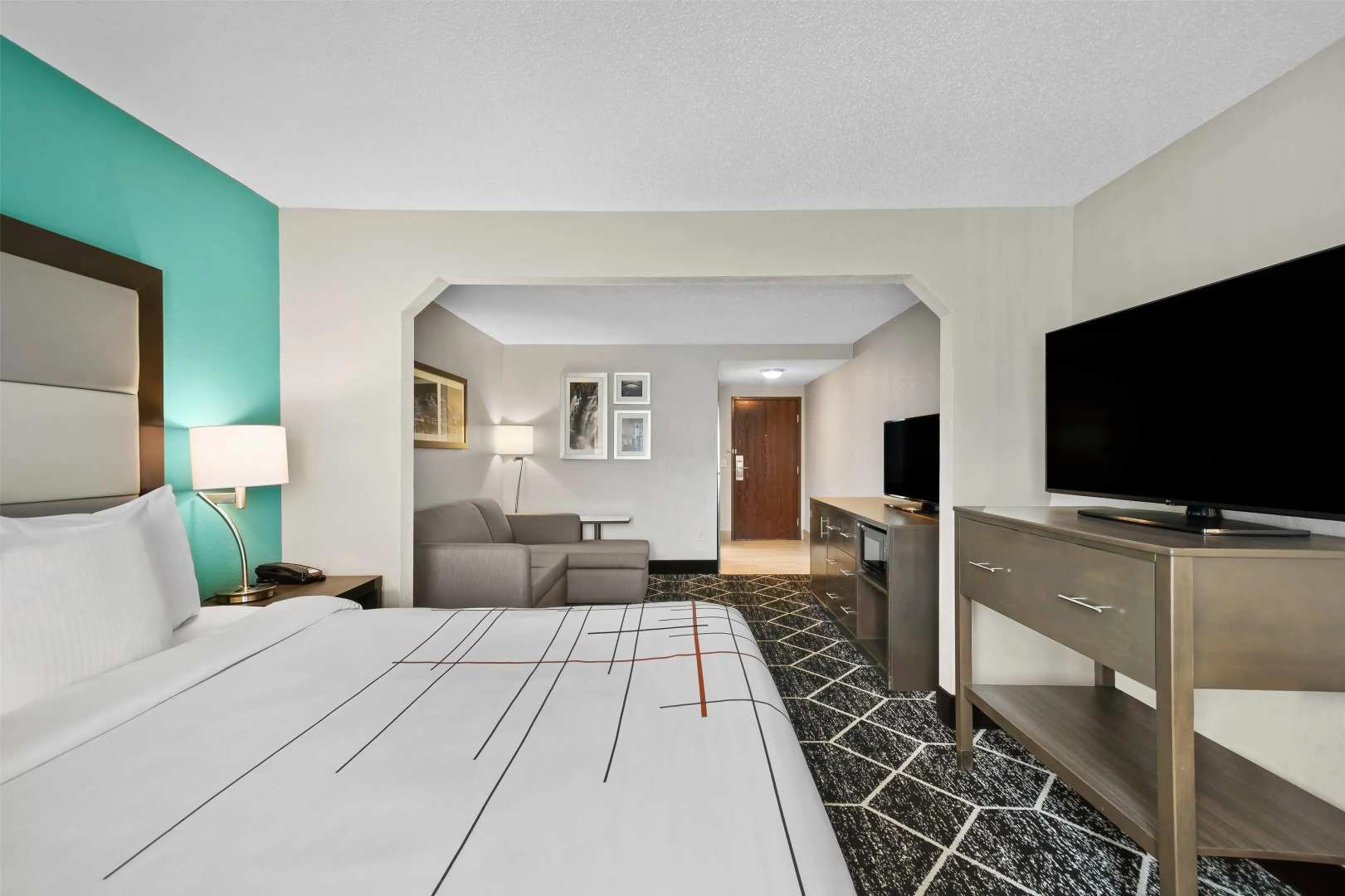 La Quinta Inn & Suites by Wyndham Batavia