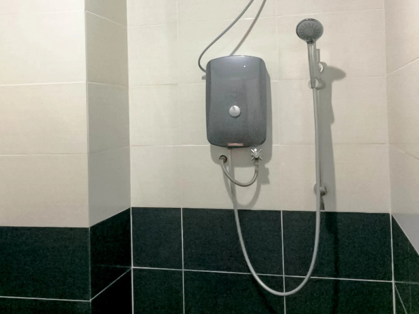 Capital O 91094 Hotel & Chalet Sportfishing