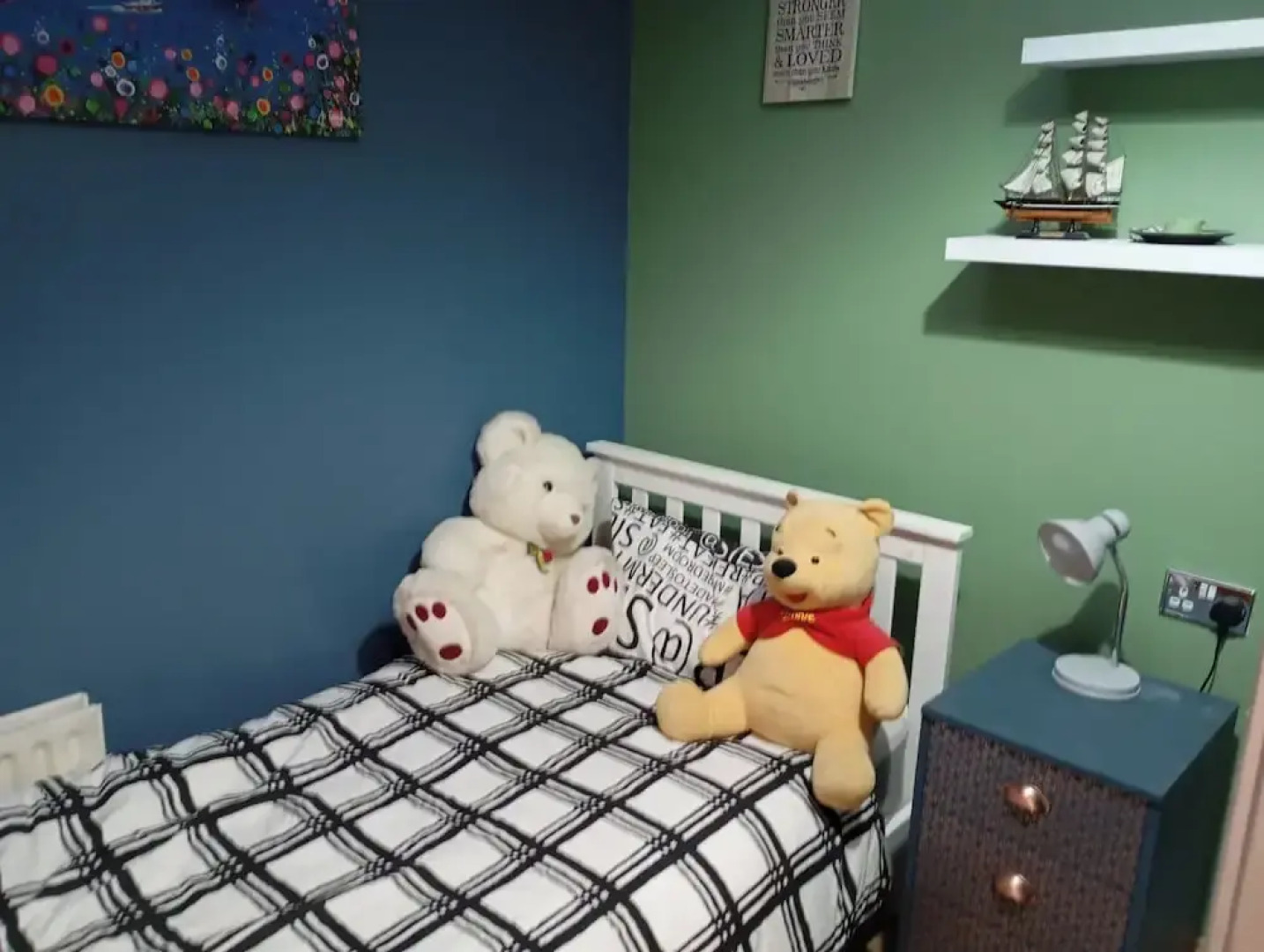 Cosy Cottage- Sleeps 4, Free Parking & Golf Nearby