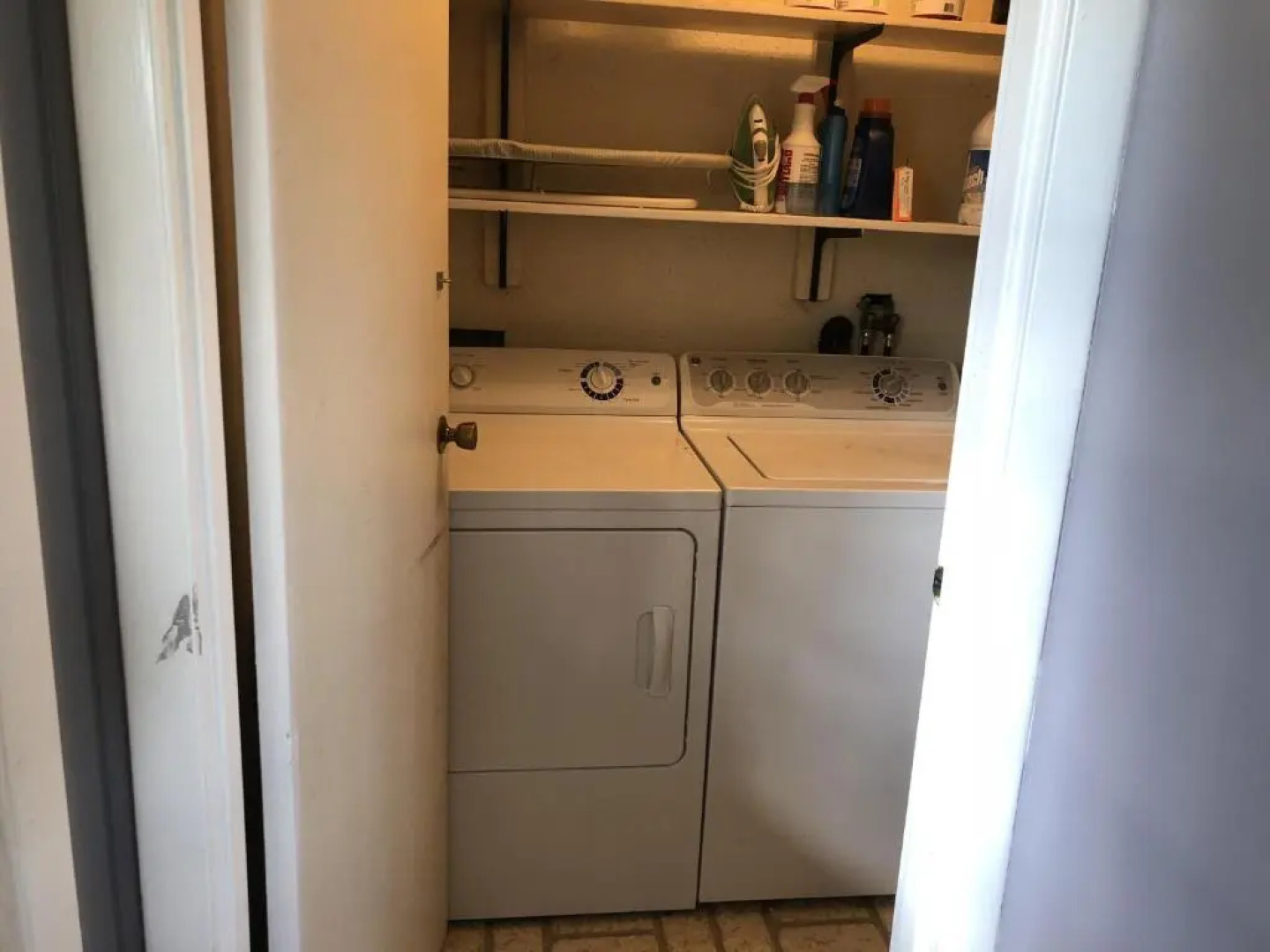 Silver Spring Chalet Large 4 bedroom, Pittsfield VT, 20 min to Killington Slopes