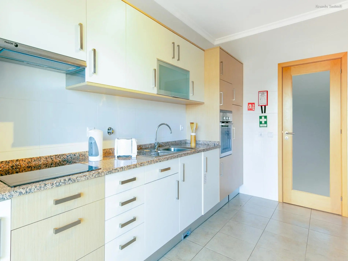 A05 - Luxury 1 Bed Fully Equipped with Pool