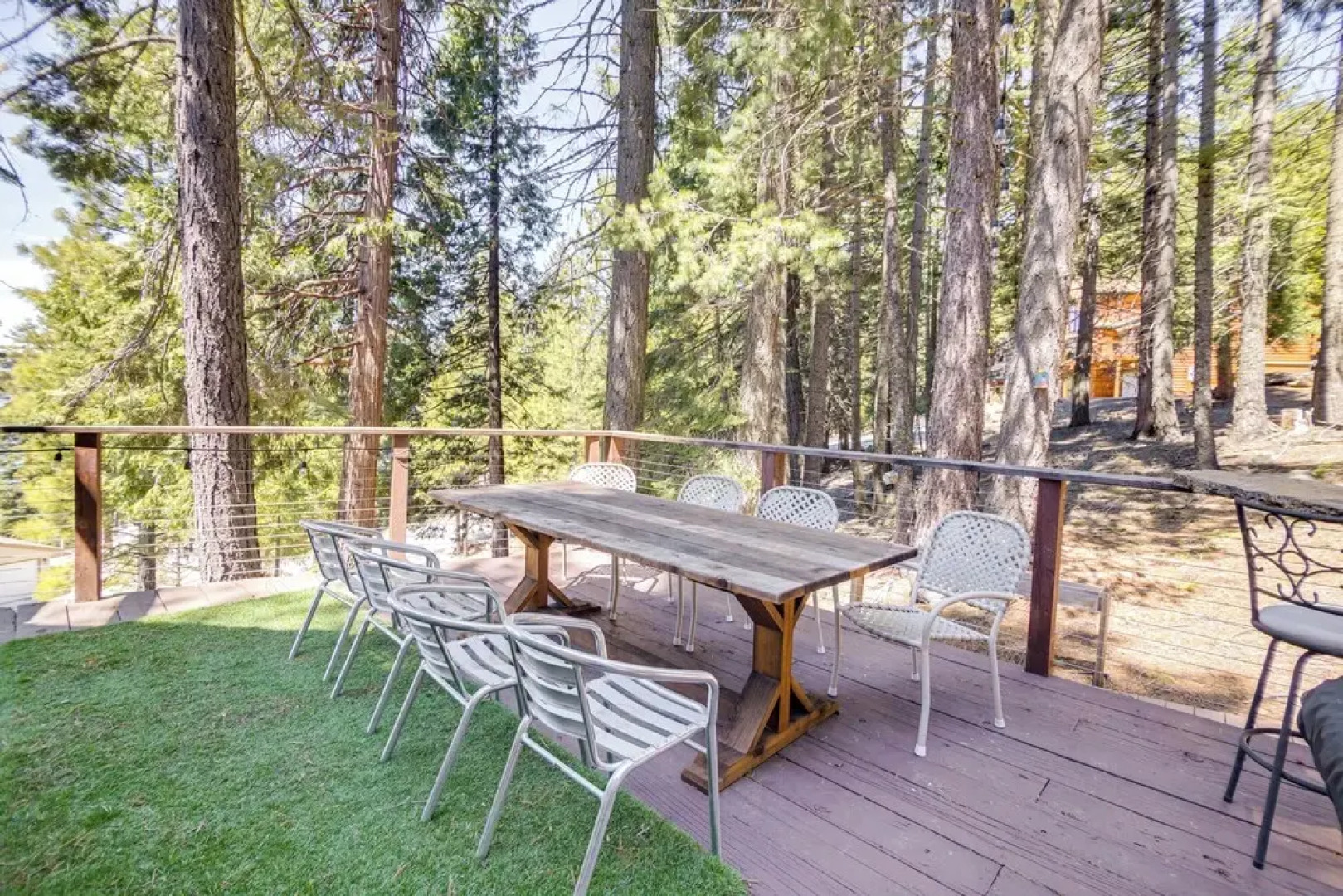 Woodsy Lake Almanor Cabin w/ Community Perks!