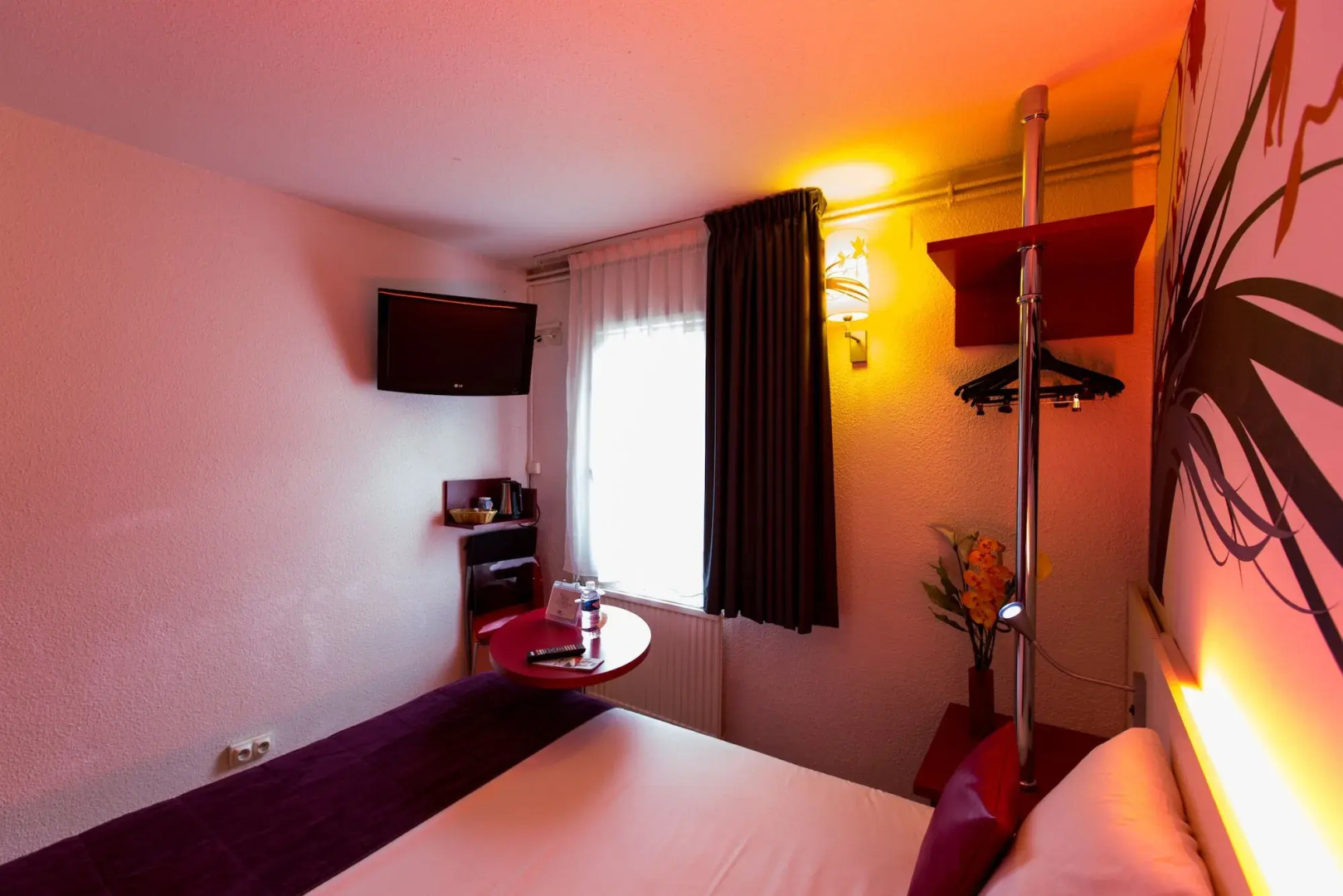 Hôtel Inn Design Sedan