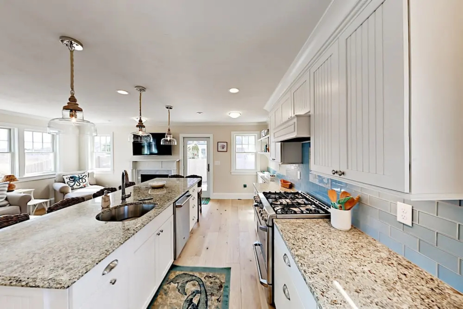 112 Ocean Drive Home 3 Bedrooms 3.5 Bathrooms Home