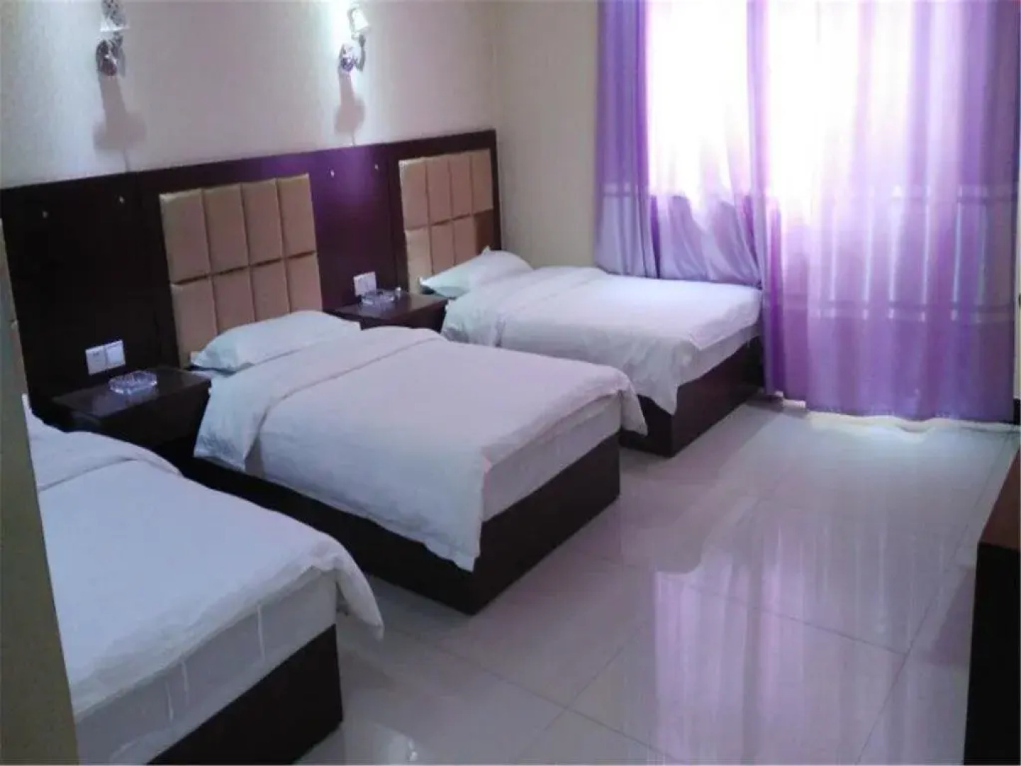 Zhangye Changhong Hotel