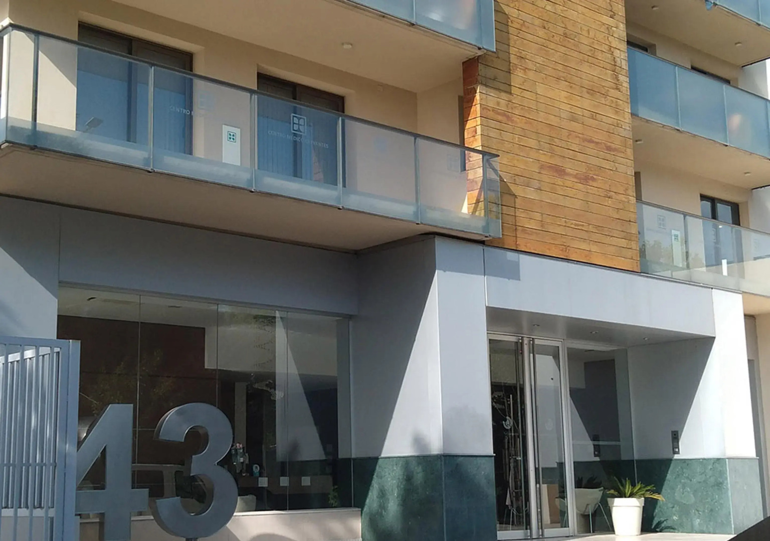 Apart Hotel Quijote by DOT Suites