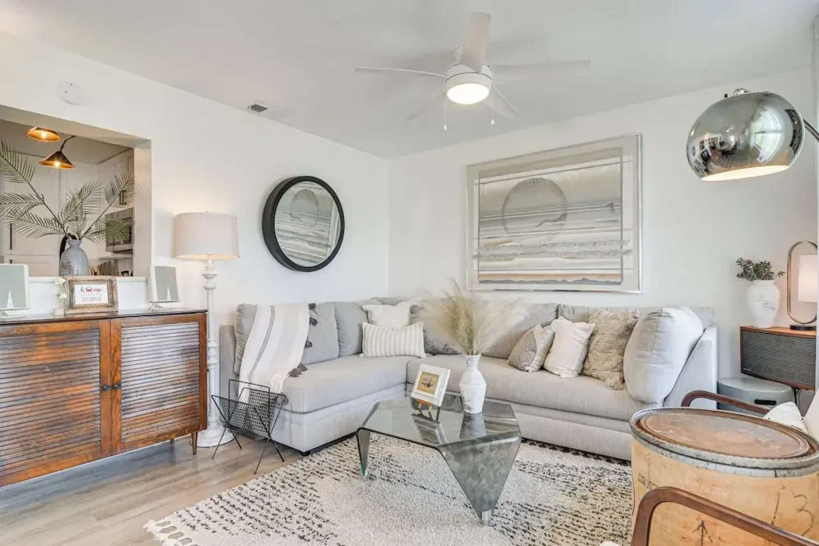 Redington Beach Coastal Retreat - Walk to Beach!