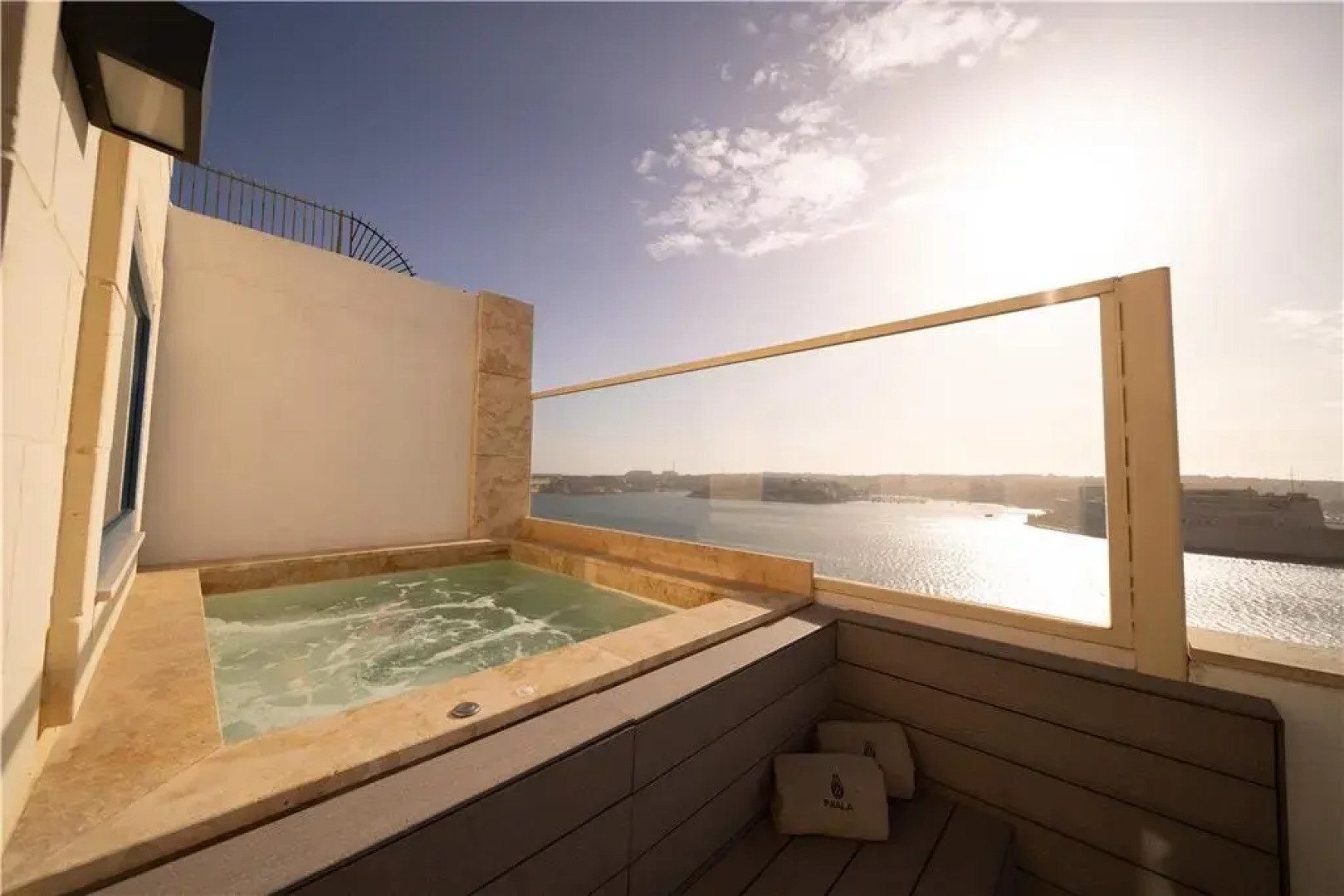 Iniala Harbour House