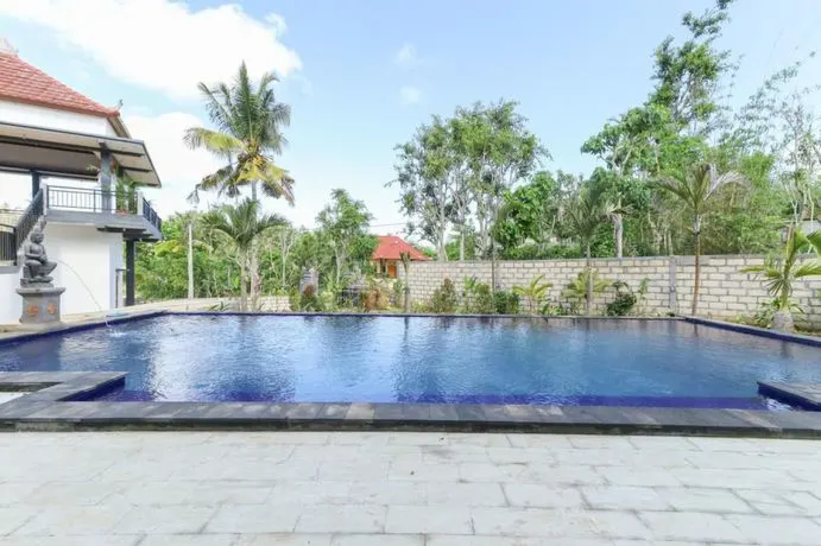 Harta Loka Hotel in Villa by ZUZU