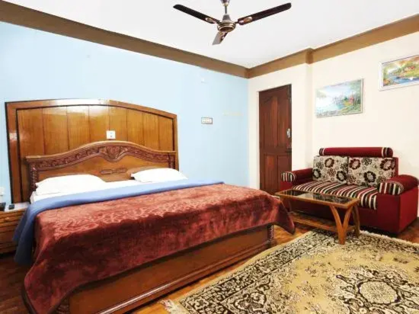 OYO 28641 Vijaya Deepa Guest House