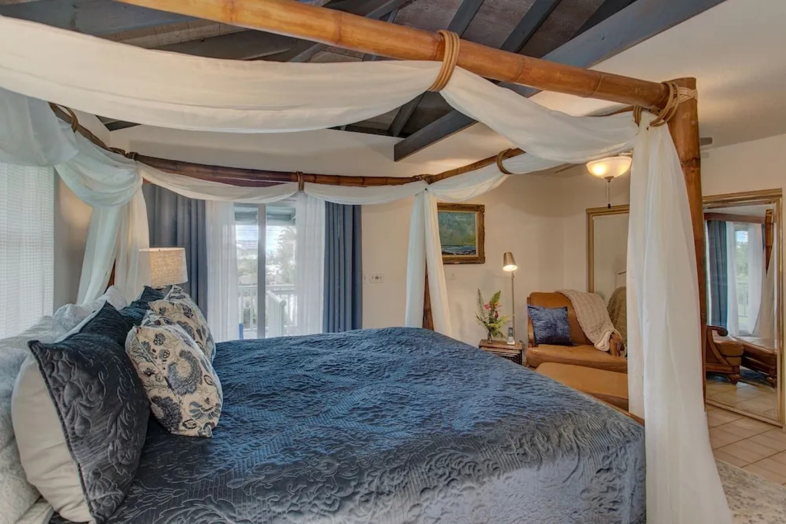 Kaloli Sunrise By The Sea 2 Bedroom Home by Redawning