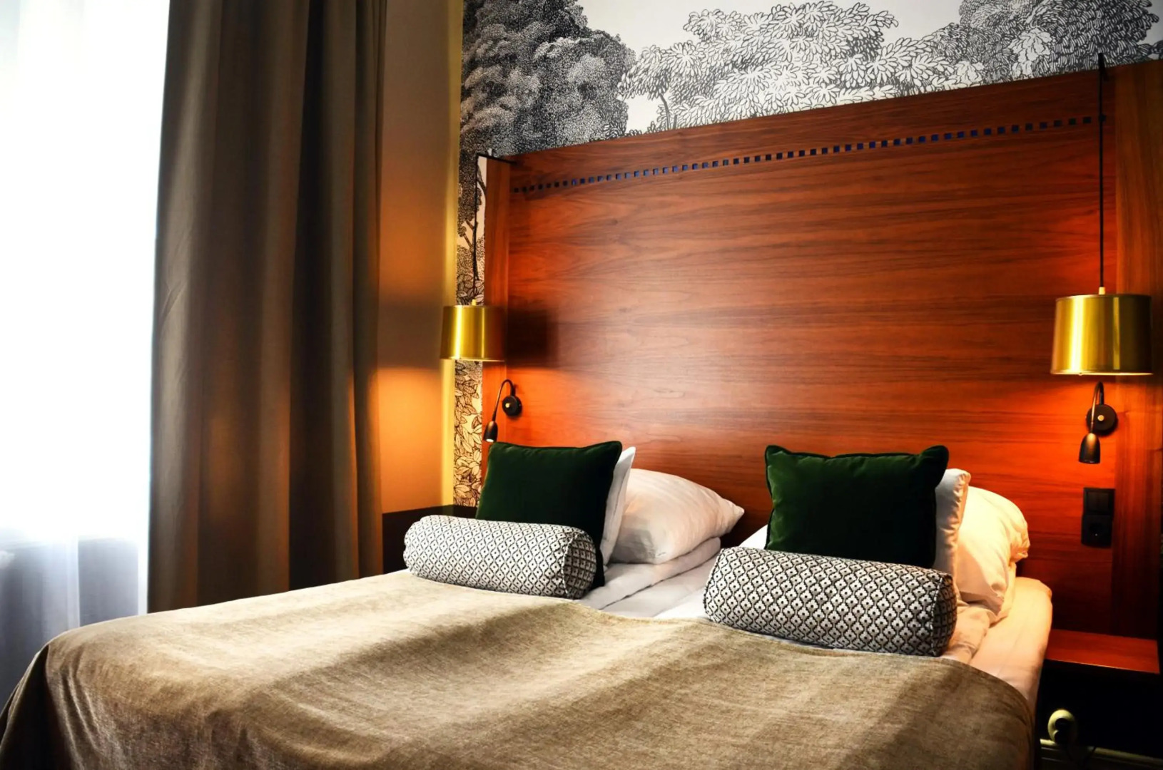 Home Hotel Temperance