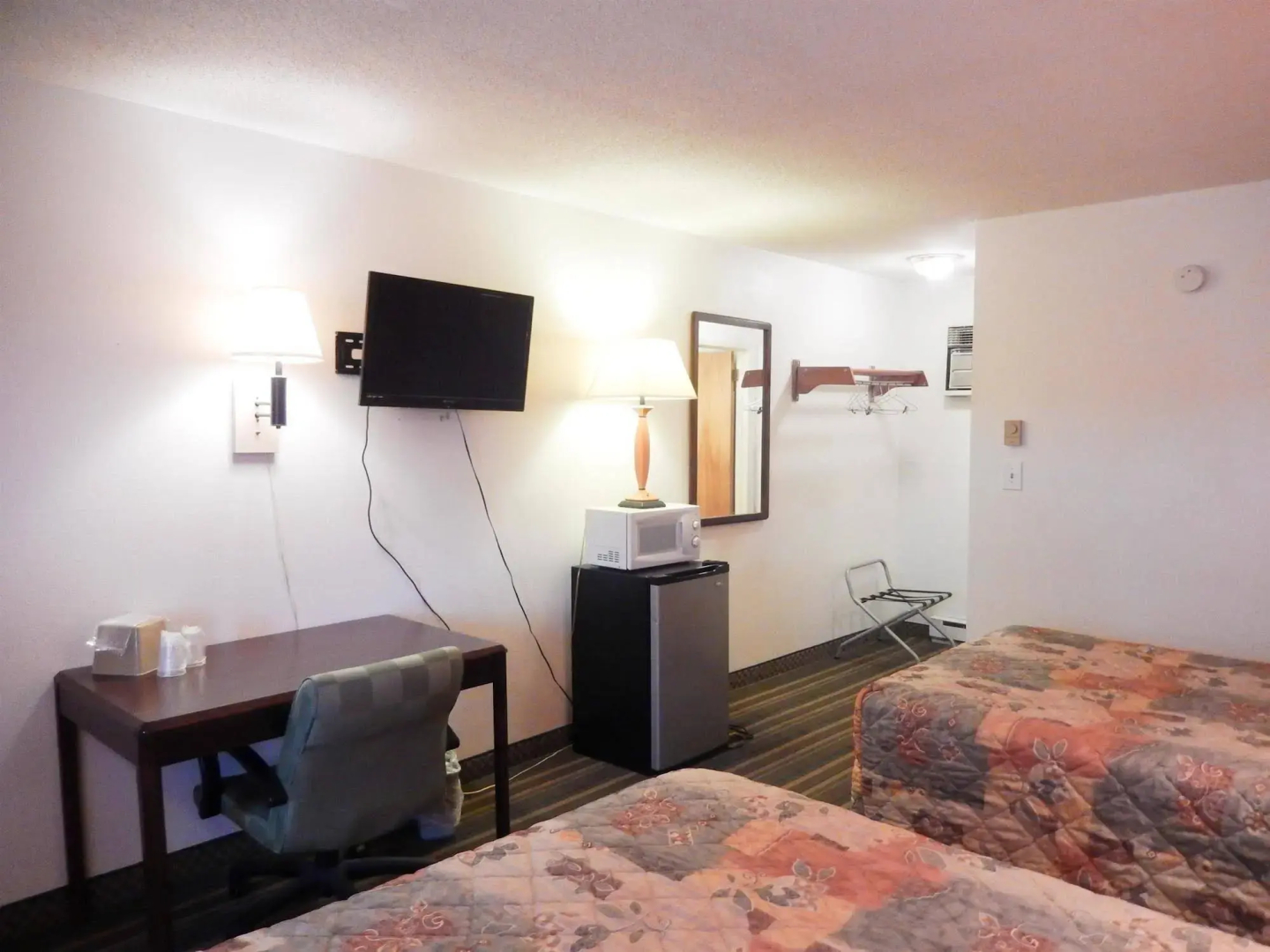 Motel 6 Frackville, PA