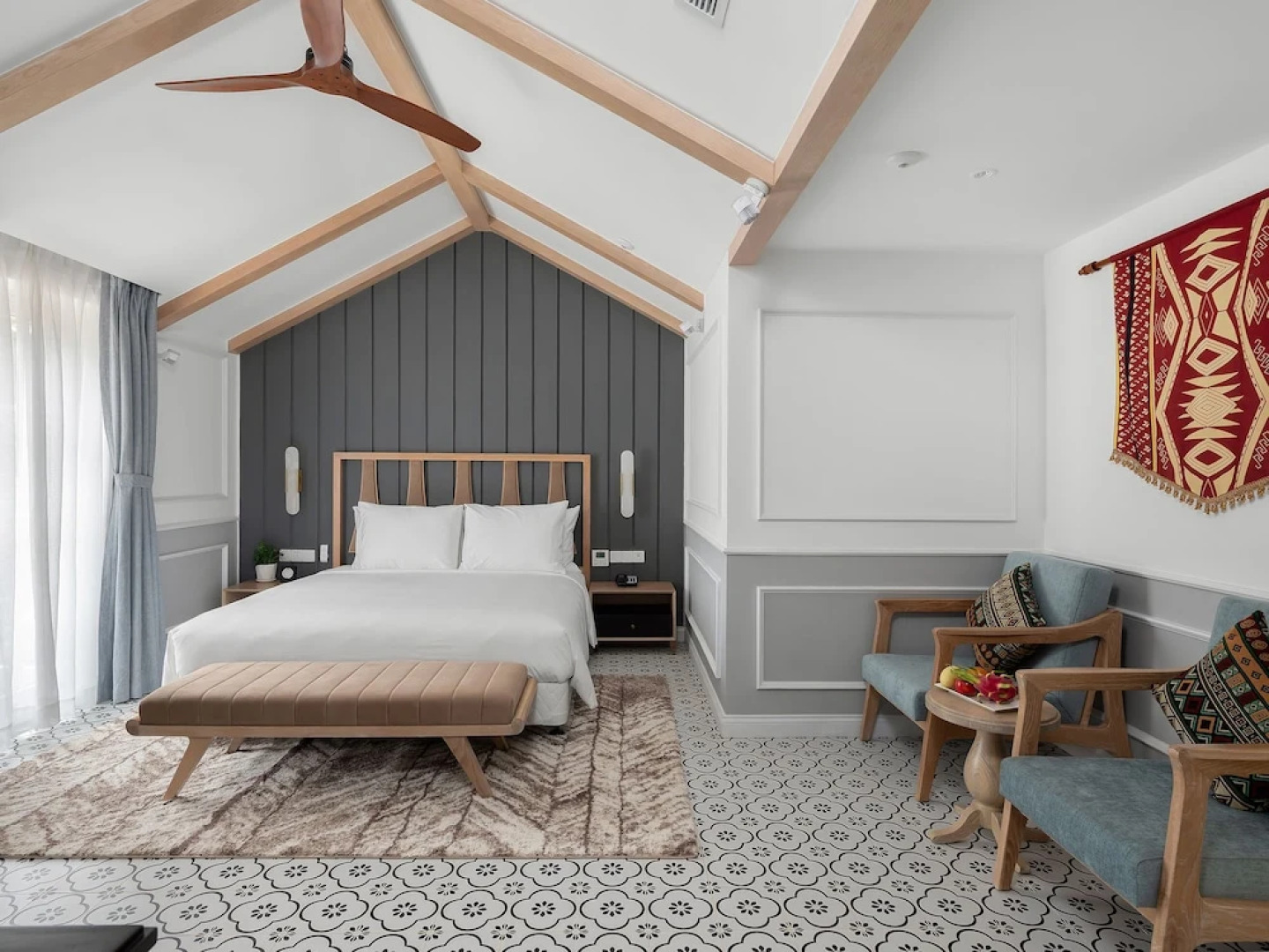 Golden Sun Hotel - Mangden