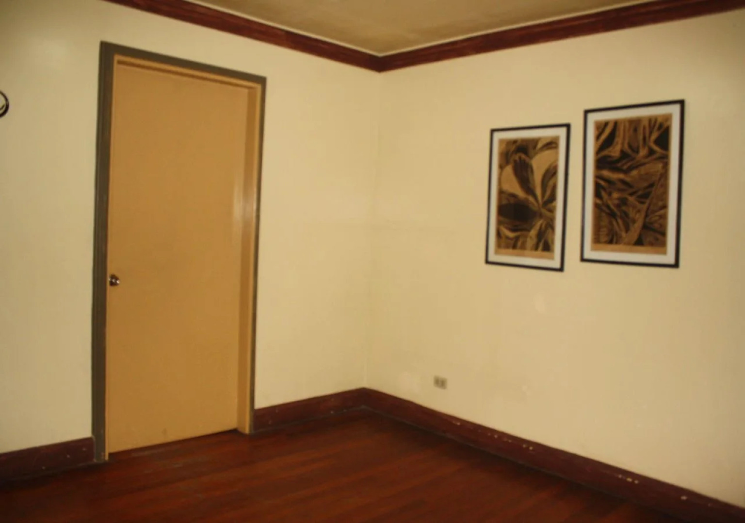 Regatta Residence Hotel